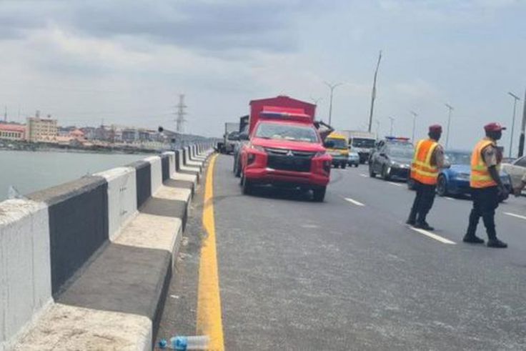 1 Dead, 4 rescued in Third Mainland Bridge crash, LASTMA confirms