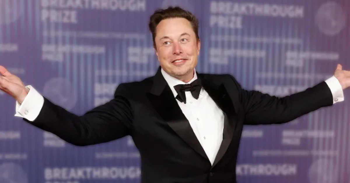 Elon Musk Shatters Records: First Person to Hit $600 Billion Net Worth