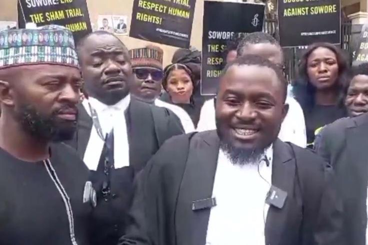 Federal High Court Judge Orders Sowore’s Lawyer to Kneel — Counsel Refuses, Says Order Unknown to Nigerian Law
