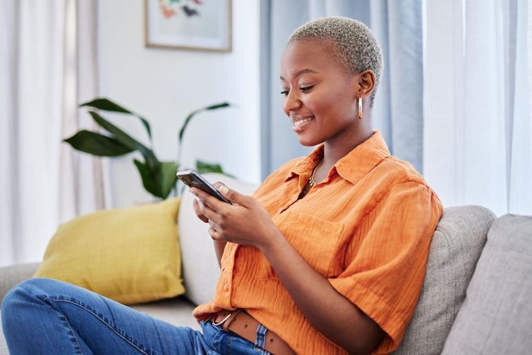 Send someone special a thoughtful and personal Monday morning message.