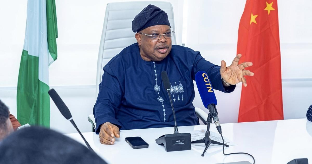 Power minister says Nigerians are begging him to slow down because freezers are freezing due to 18 hours power supply