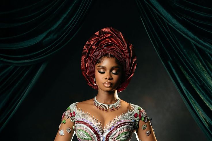 VIDEO: Priscilla Ojo ‘confronts’ Papaya Ex for putting husband’s photo on her chest