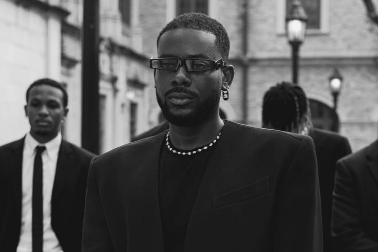 Adekunle Gold shows why he's a leading hitmaker with 'Coco Money'