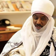 Emir Sanusi tells Nigerians not to “sell their house” just to invest in Dangote shares