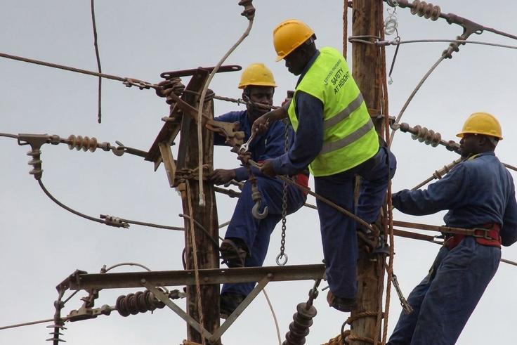Nigerians to pay higher electricity bills as FG plans to remove subsidy in 2027