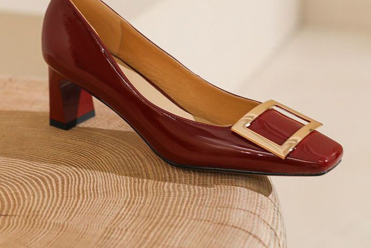 6 Heels from The 90s That Make Getting Dressed Feel Easier