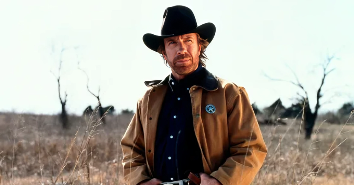 Hollywood Legend Chuck Norris Dies at 86, Family Announces Peaceful Passing