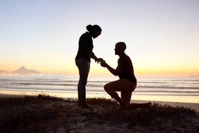 Should you accept his proposal - signs he's the best man for you