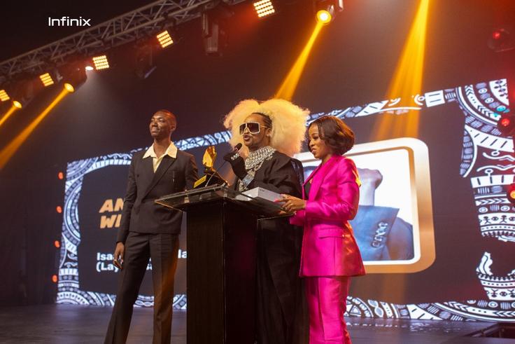 Layi Wasabi wins Infinix’s sponsored Content Creator Award at TFAA18