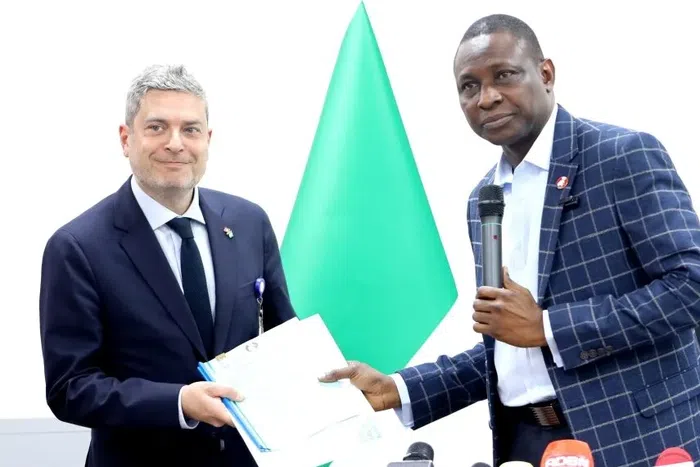 EFCC returns recovered over $132k, Bitcoin to foreign fraud victims