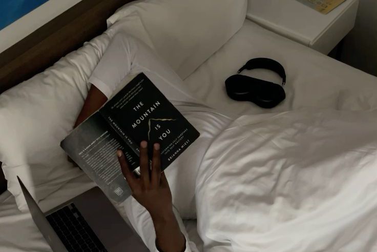 Soft life on a budget: How Nigerian salary earners can enjoy life without going broke