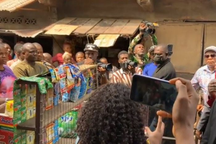 Gov. Charles Soludo addressing traders at Ogbo Ogwu Market in Onitsha.
