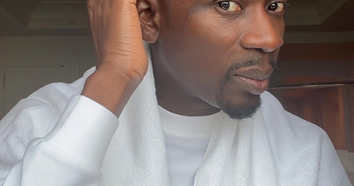 ‘DyE, genetics or stress?’ — Mr Eazi finally reveals the real reason behind his grey hair