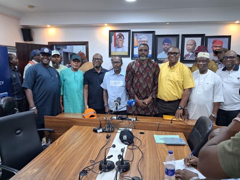 Inauguration of Special Task Force (waste police)