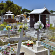Man falls into his father's grave while visiting, dies on the spot