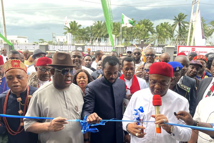 L-R: Chairman of Ohaji-Egbema Traditional Council, HRM Eze Emmanuel Asor; Senator Osita Izunaso; Spiritual Director of Zion Ministry, Evangelist Chukwuebuka Obi; Governor Hope Uzodimma; at the commissioning of Seraphic Orphanage/Elderly People’s Home