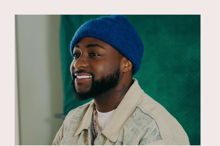 I used to live in a 16-bedroom mansion alone with my Dad - Davido