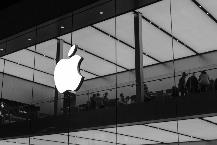 Apple May Soon Be Forced to Open iPhones to Other App Stores