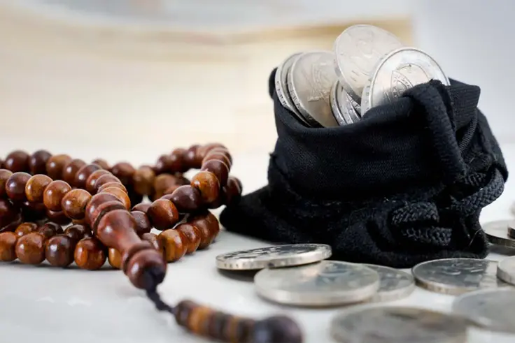 Is it haram to earn interest on a savings app?