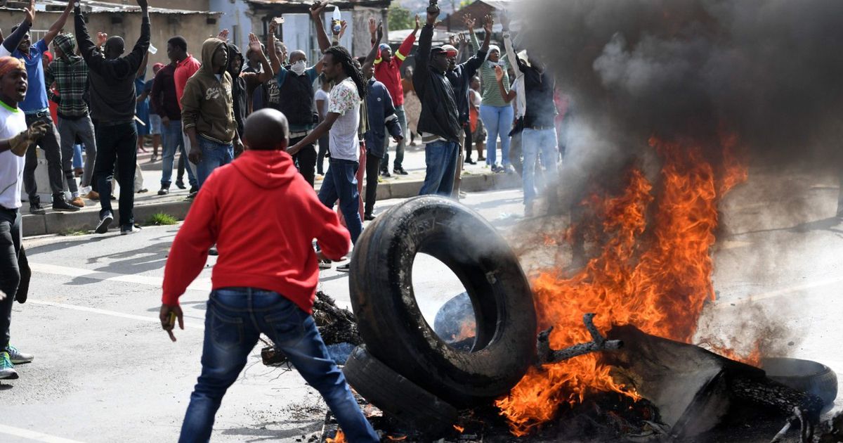 Xenophobic attacks in South Africa: NiDCOM warns Nigerians to “close shops, stay safe”