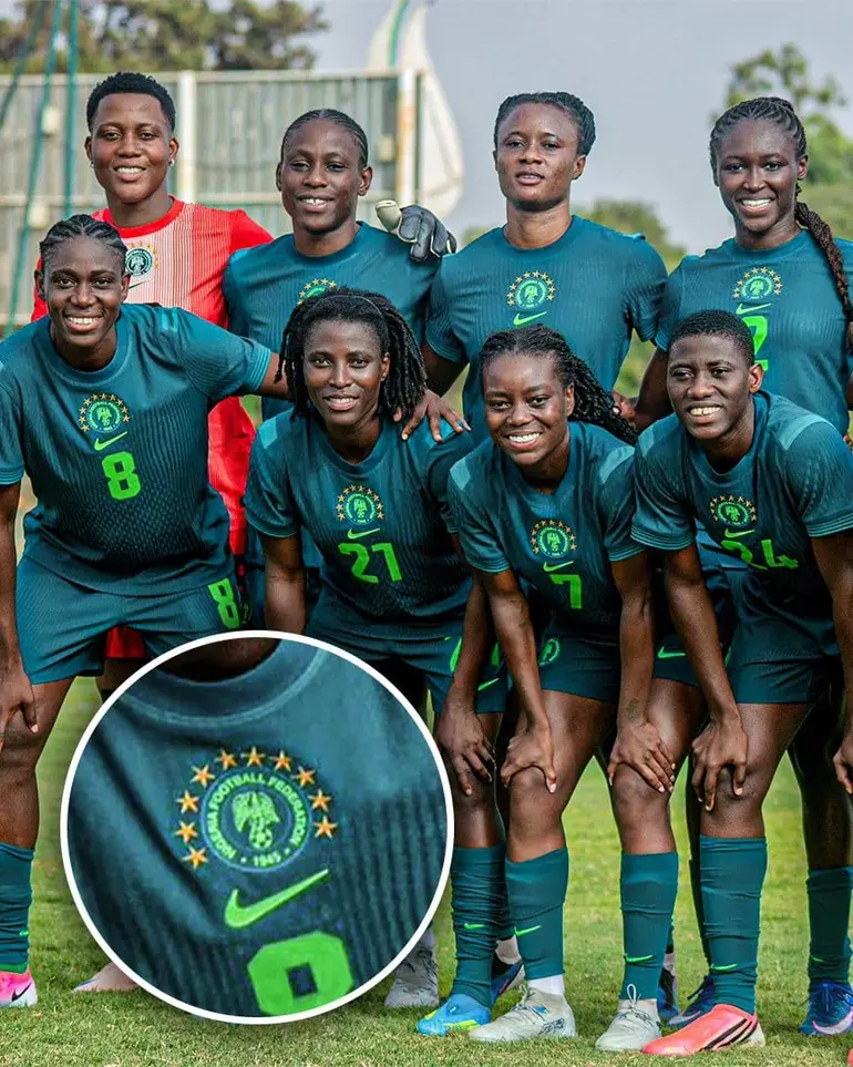Super Falcons players posing in Nigeria's new Nike jersey featuring a circular ring of 10 gold stars around the NFF badge.
