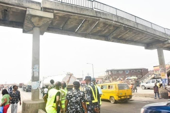 Lagos shuts Oshodi bridge over safety concerns