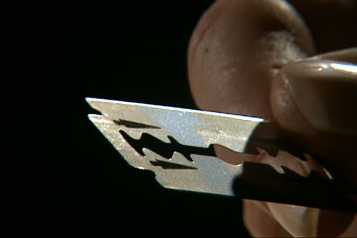 Teenage boy in court for attempting to murder a girl with razor blade