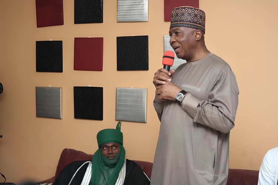 2027: Saraki issues ultimatum to imminent PDP defectors as rebuilding begins