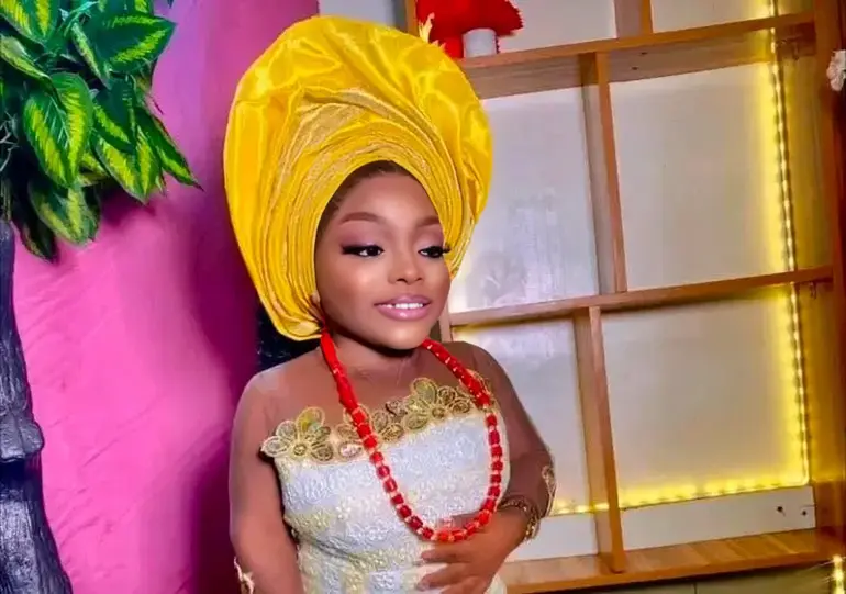 Ajara Lasisi (Aunty Ajara)