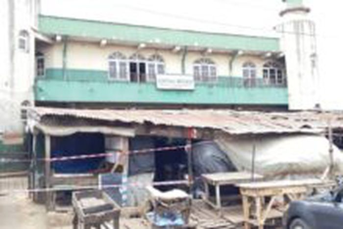 Govt seals off Lagos mosque over leadership dispute following Imam's death