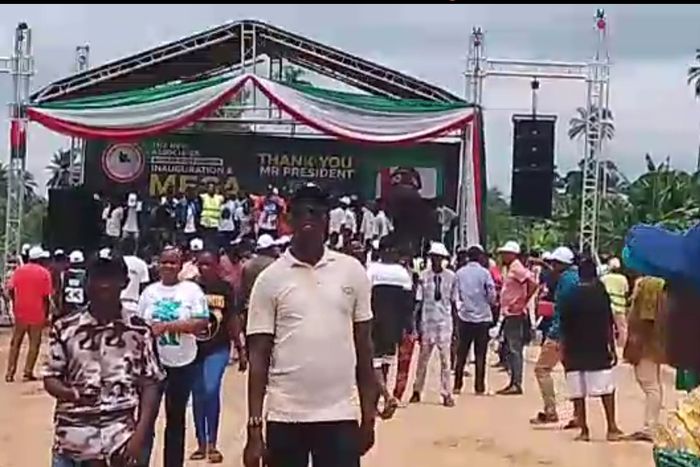 Chaos erupts at pro-Wike rally in Bayelsa as gunmen fire shots