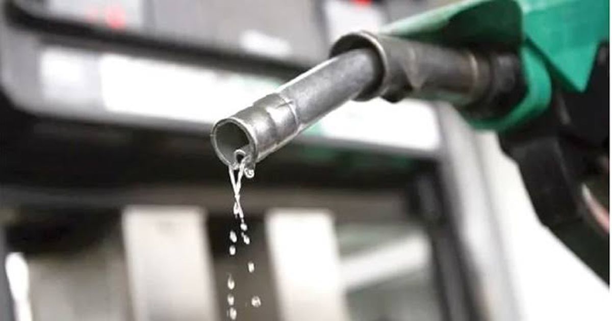 Dangote refinery reduces petrol gantry price to ₦1,200 per litre