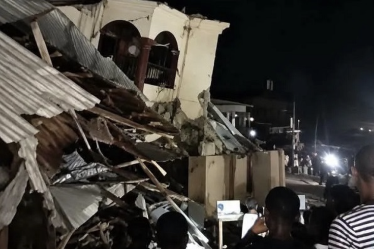 Students panic over Anambra hostel collapse
