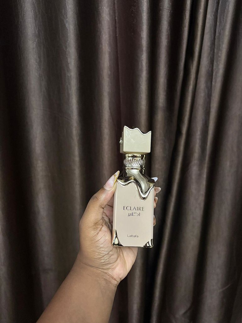 lattafa-eclaire