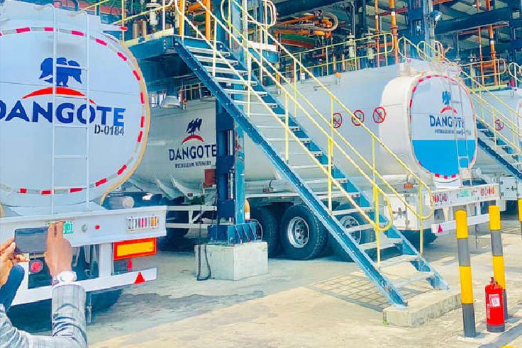 PENGASSAN condemned for claiming Dangote Refinery sacked 800 Nigerians