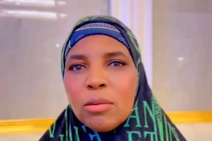 A Nigerian pilgrim, Hajiya Zainab, who returned missing $5,000 to a Russian pilgrim in Makkah, Saudi Arabia [NAHCON]