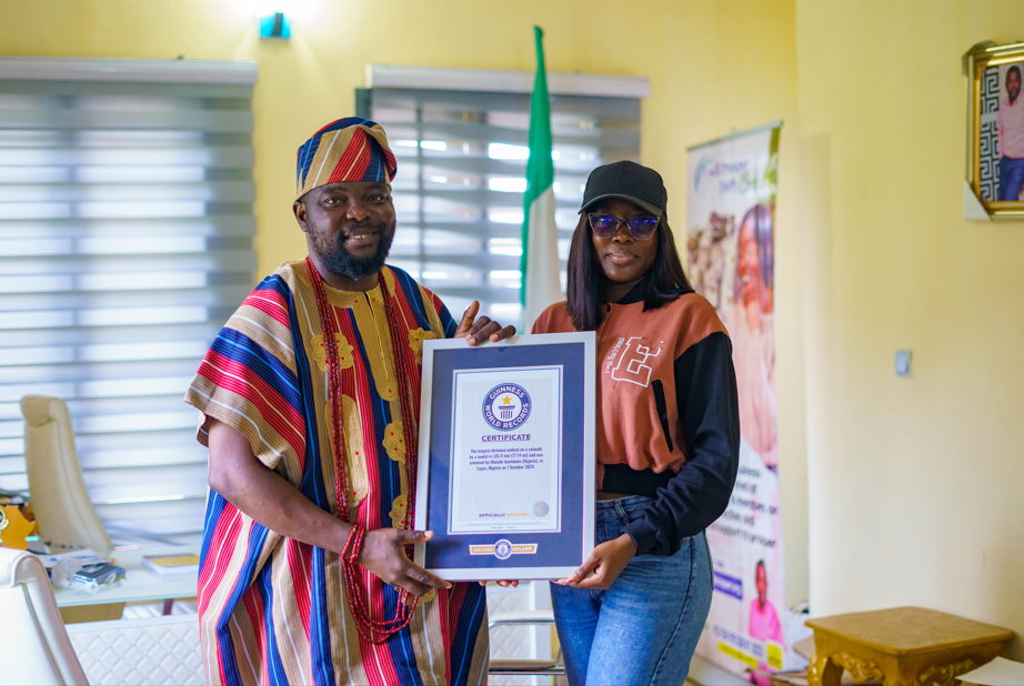 Guinness World Record holder Ololade (JPTS/ISQ graduand) visits Chris Imumolen