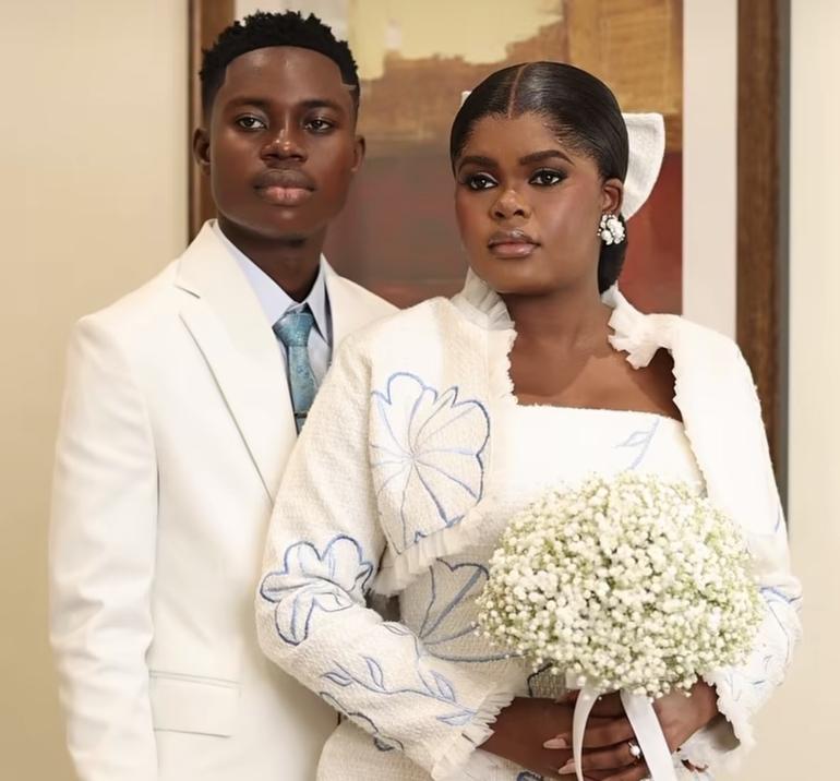 Peller and Jarvis tie the knot in court wedding