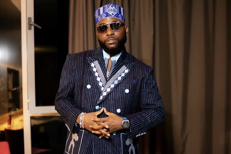 Davido celebrates new US home with Chioma ahead of Oriade album release