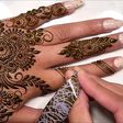 Henna: A beautiful Eid tradition for women & girls