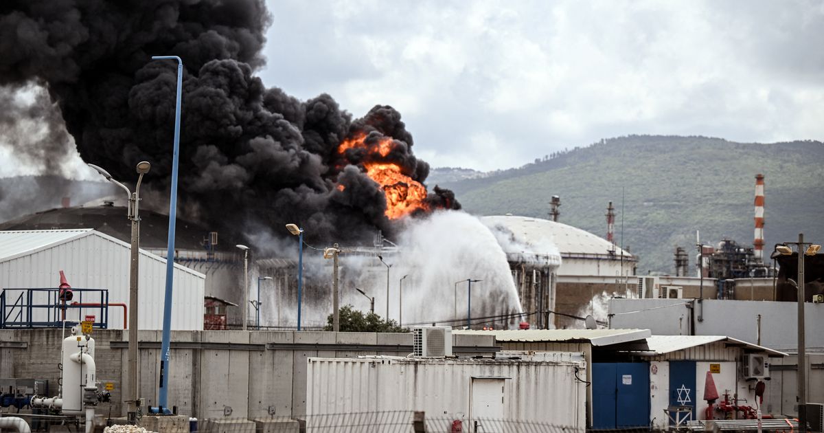 Middle East crisis: Iran bombs tanker in Dubai despite Trumps "obliteration" threats