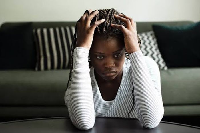 How to handle pressure from Nigerian parents like a boss