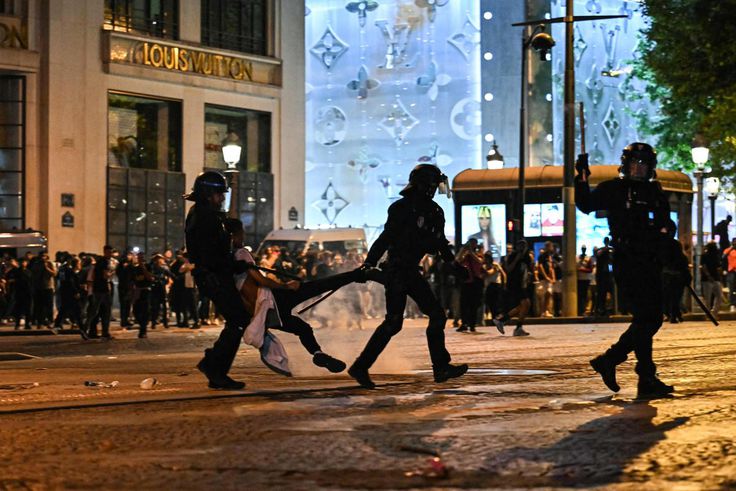 Victoire du PSG en LDC : 2 morts, 22 policiers blessés dont 1 dans le coma