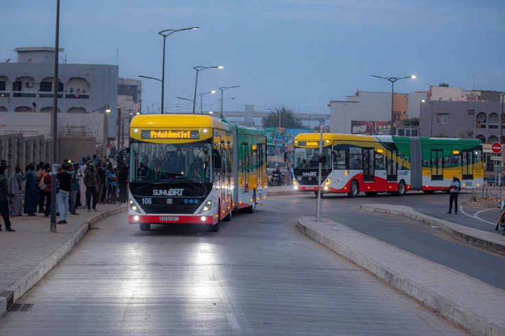 Circulation dans la zone du BRT : le préfet de Dakar durcit l’interdiction des charrettes et pousse-pousse