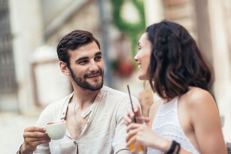 Il se dit féministe ? Méfiez-vous du wokefishing !