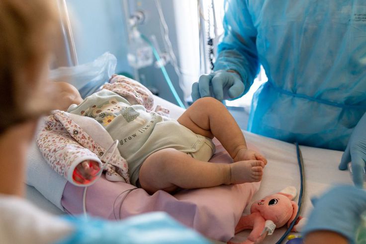 Bébés hospitalisés : cette erreur de timing dénoncée