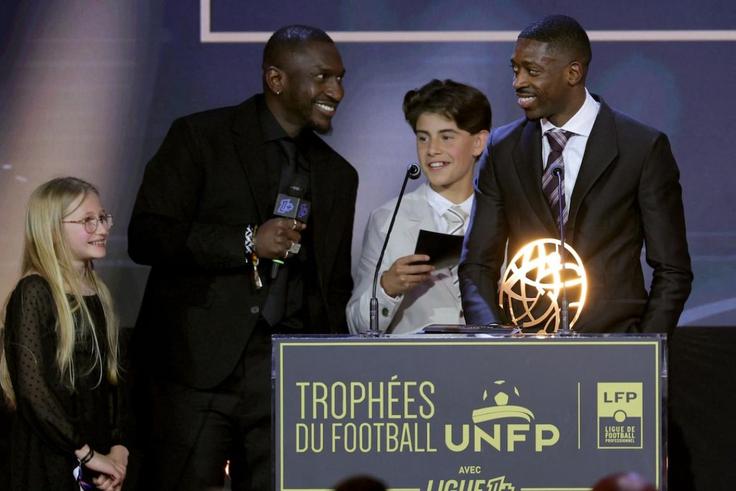 Trophées UNFP : Ousmane Dembélé sacré meilleur joueur de Ligue 1 pour la deuxième fois consécutive