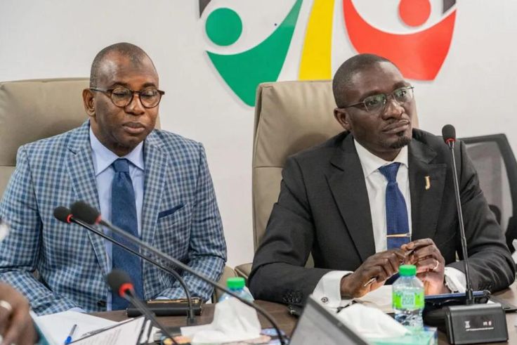 Crise scolaire : après 20 heures de négociations, le gouvernement et le G7 aux portes d’un accord