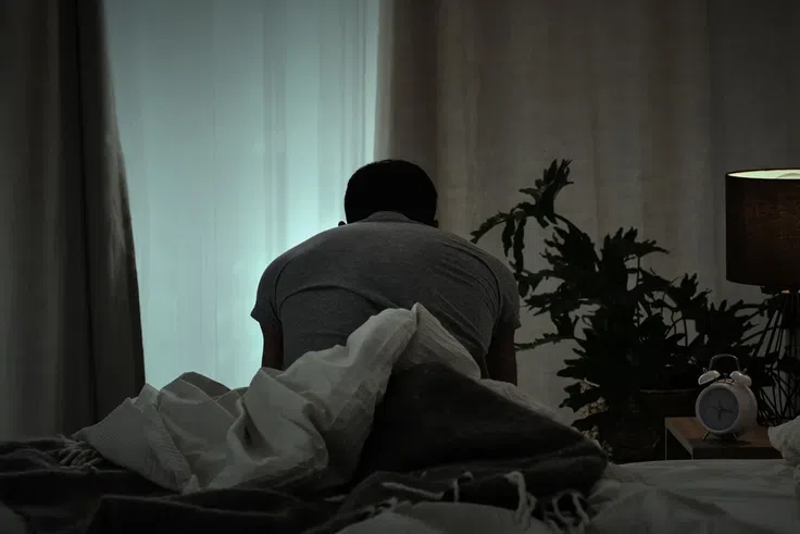 Pourquoi Dakar ne dort pas / Les insomniaques : ces oubliés du sommeil