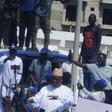 Macky débarque à Dakar, accueilli par une foule